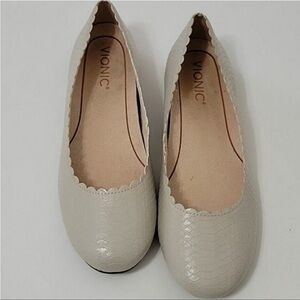 Vionic Women's Gray Textured Flats